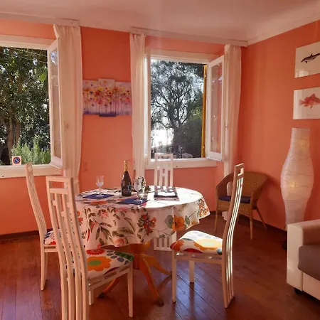 Casa Il Glicine By Holiday World Appartamento