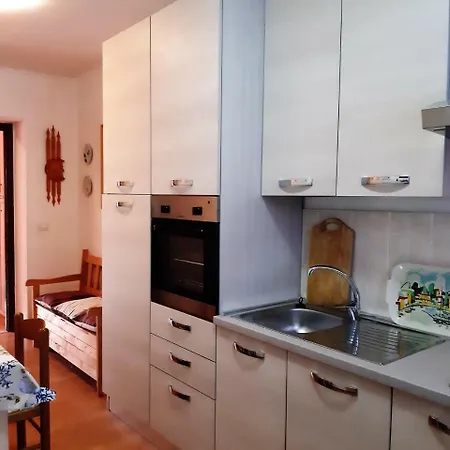 Appartamento Casa Il Glicine By Holiday World Genova